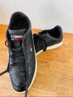 Herren Schuhe , Tommy Hilfiger Schuhe , Sneaker in 39 Berlin - Hohenschönhausen Vorschau