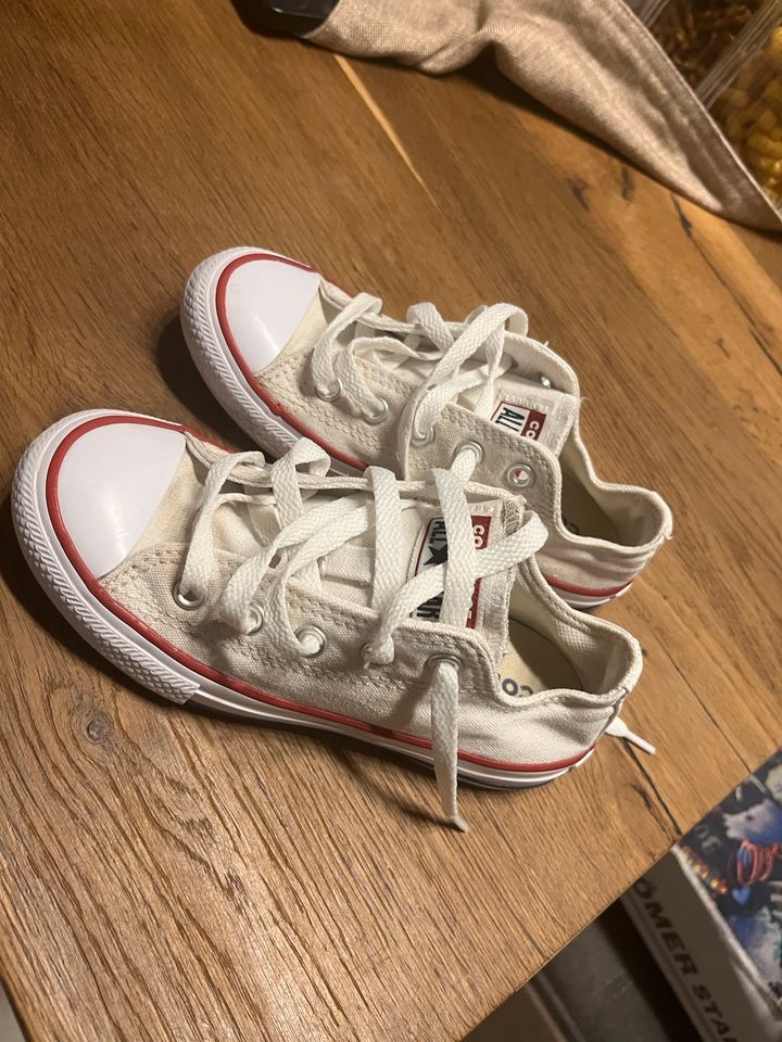 Convers All Star Kinderschuhe zu verkaufen in Duderstadt