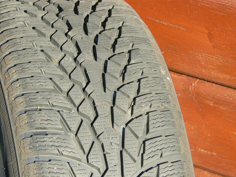 4 Winterkompletträder NOKIAN WRD4 215/65 R16 auf Alufelgen in Poppendorf