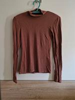 dünner Rollkragen-Pullover Amisu Gr. XS top Zustand Hessen - Petersberg Vorschau