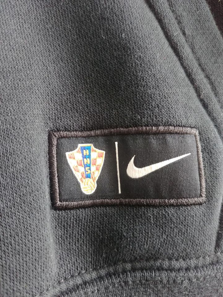 Nike Croatia hrvatska Hoody Polo Shirt Hemd Pulli Kroatien HNS in  Nordrhein-Westfalen - Hagen | eBay Kleinanzeigen ist jetzt Kleinanzeigen