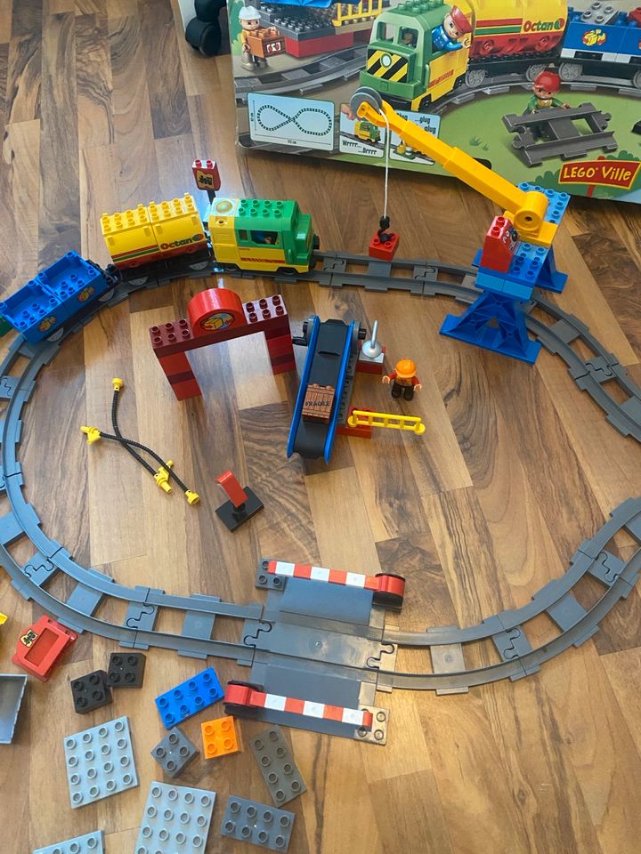 Lego Duplo Eisenbahn 5609 Zug in Bad Rothenfelde