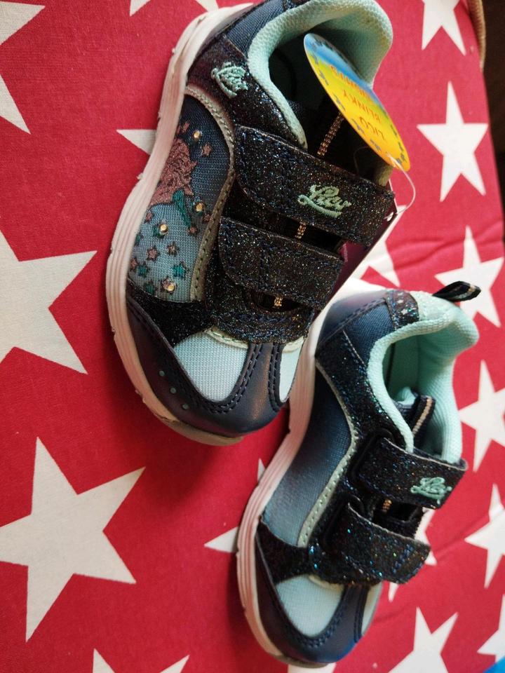 ‼️Neu Lico Hallenturnschuh Sneaker Einhorn mit Blinklicht 22 in Ebern