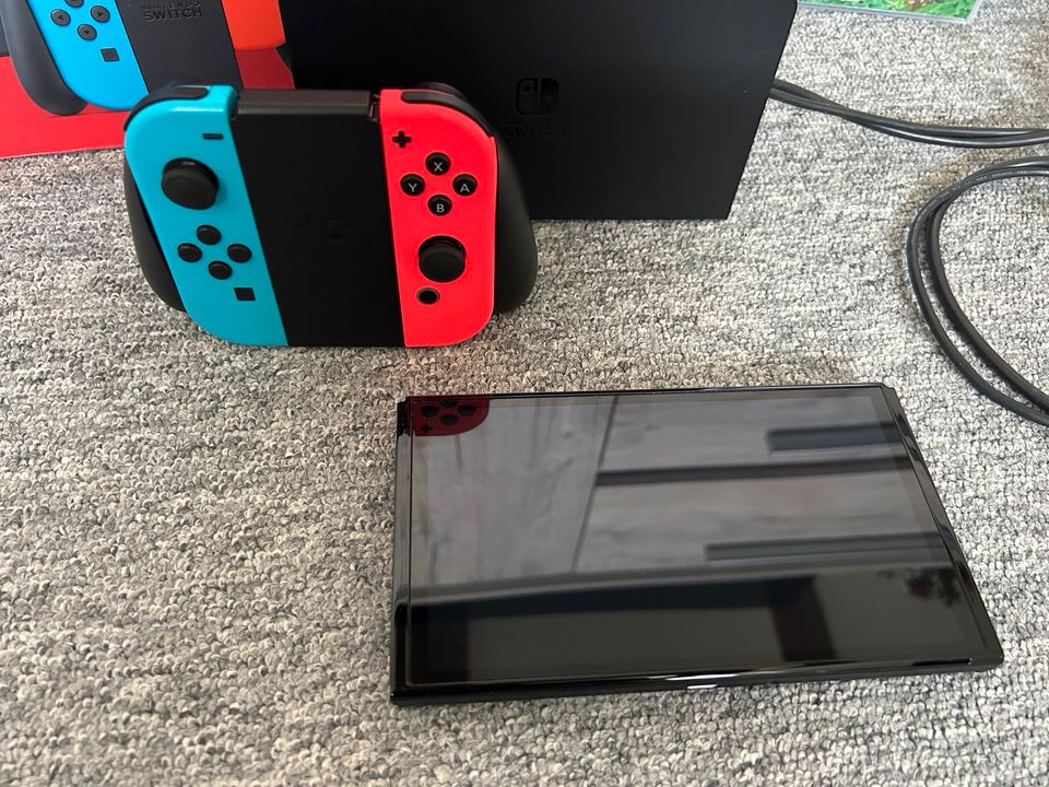 Nintendo Switch OLED mit OVP in Hannover