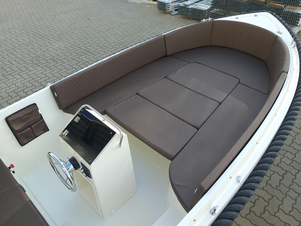 Motorboot Valory Classic V 550 Sloep Schaluppe Neuboot Neu in Hohen Wangelin