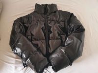 Schwarze Lack winterjacke hm 34 xs Bayern - Aschaffenburg Vorschau