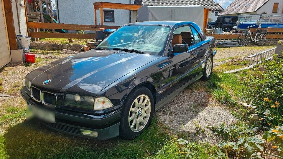 E36 320i Cabrio in Penzberg