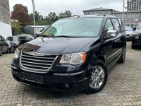 Chrysler Grand Voyager V6 Town & Country *Leder*7-Sitzer* Berlin - Neukölln Vorschau