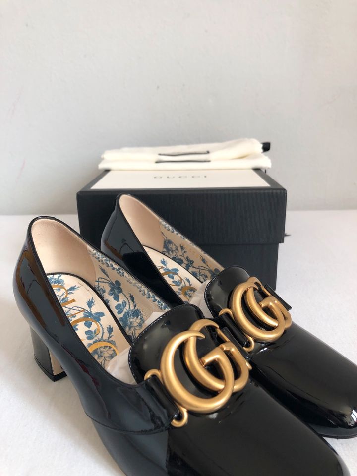 Gucci Marmont Victoire Lackleder Pumps Schuhe Mid High Heel 37.5 in München