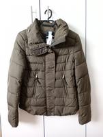 Bershka Winterjacke Gr.S oliv khaki nur einmal getragen gereinigt Rheinland-Pfalz - Limburgerhof Vorschau