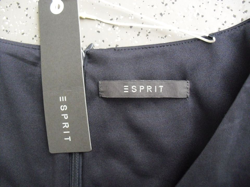 Kleid Esprit dunkelblau 36 NEU mit Etikett Wickeloptik in Hamburg