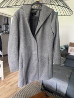 Jacke 1x grau und 1x rosé ONLY Gr. L mit Kapuze Hessen - Gießen Vorschau
