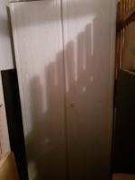 Kleiderschrank (H/B/T) ca. 2m x 92 cm x 58 cm) ZU VERSCHENKEN Dresden - Gruna Vorschau