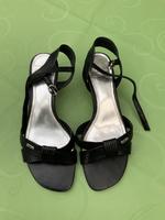 Neuwertige schwarze Sandalen in Größe 36 Esprit Nordrhein-Westfalen - Lügde Vorschau