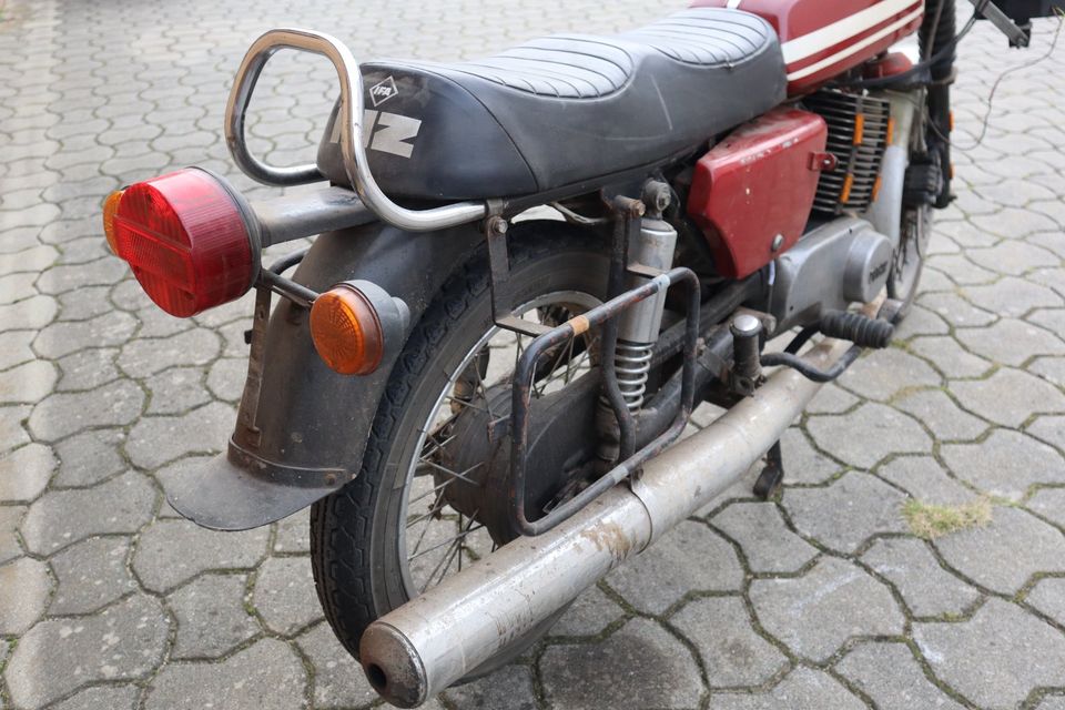 MZ ETZ 250 mit originalen Papieren und TÜV in Döbern