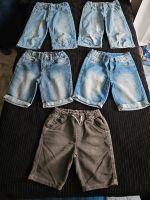 Kleiderpaket  / kurze Hosen / kurze Jeans / Gr 140 Nordrhein-Westfalen - Gelsenkirchen Vorschau