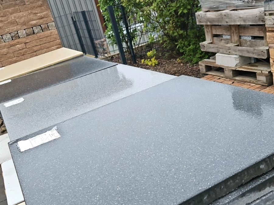 Betonplatten Trittplatten Terrasse Platten Dachterrasse 80x80cm in Grettstadt