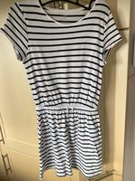H&M Kleid Gr.158/164 Nordrhein-Westfalen - Altena Vorschau