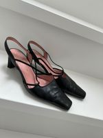 Högl Leder Riemchen Pumps schwarz Gr. 5 Schuhe Slingback Sandalen Baden-Württemberg - Leonberg Vorschau