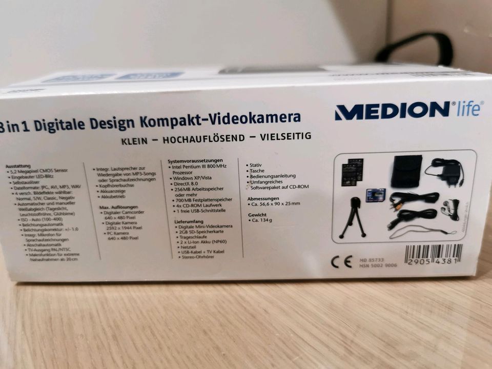 8 in 1 Digitale Design Kompakt - Videocamera in Iserlohn