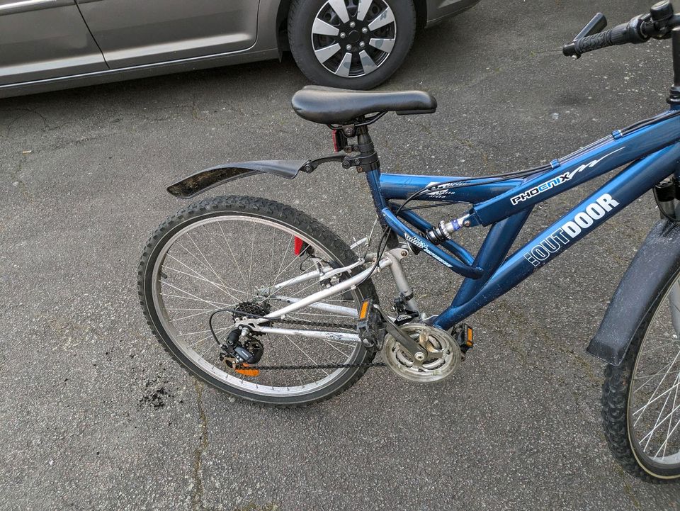 Jungen Fahrrad in Gummersbach