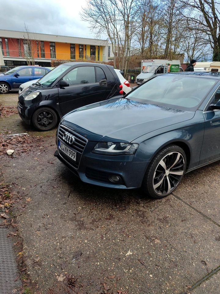 Audi A4 B8 in Wiesbaden