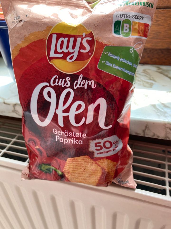 Neu Lays aus dem Ofen Chips 50 Prozent WENIGER FETT in Würzburg