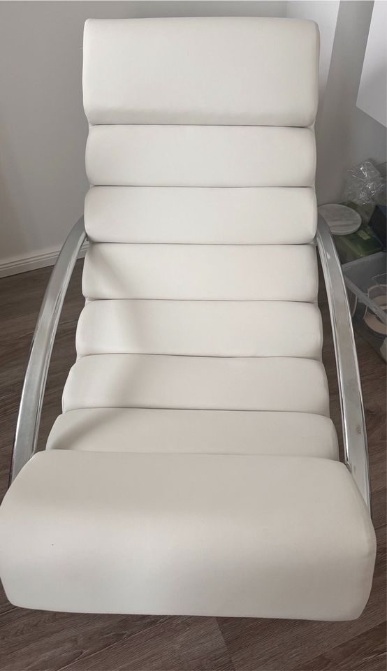 Design-Sessel Schaukelstuhl Weiß in Rellingen