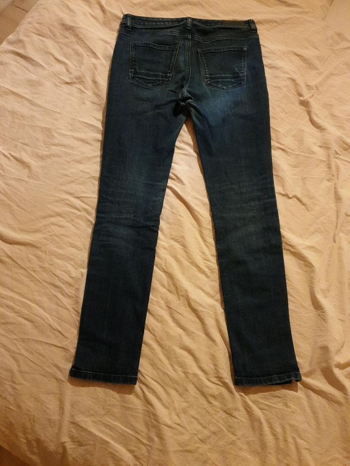 Esprit Jeans Hose stretch Slim 27 M 36/38 in Soyen