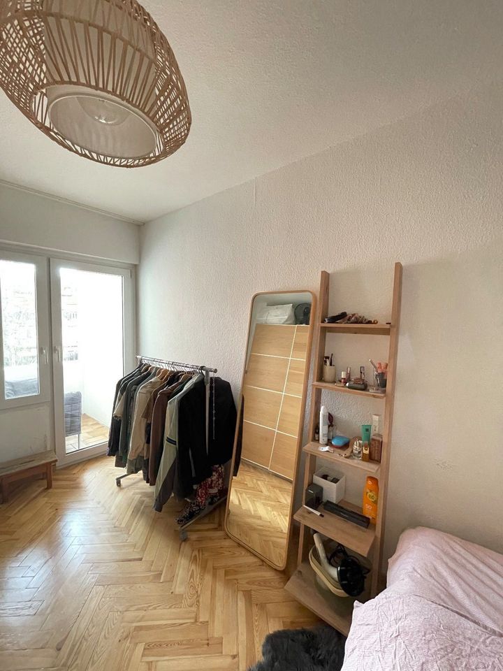 Zwischenmiete: Schöne möblierte 3-Zimmer-Wohnung in Traumlage in Würzburg