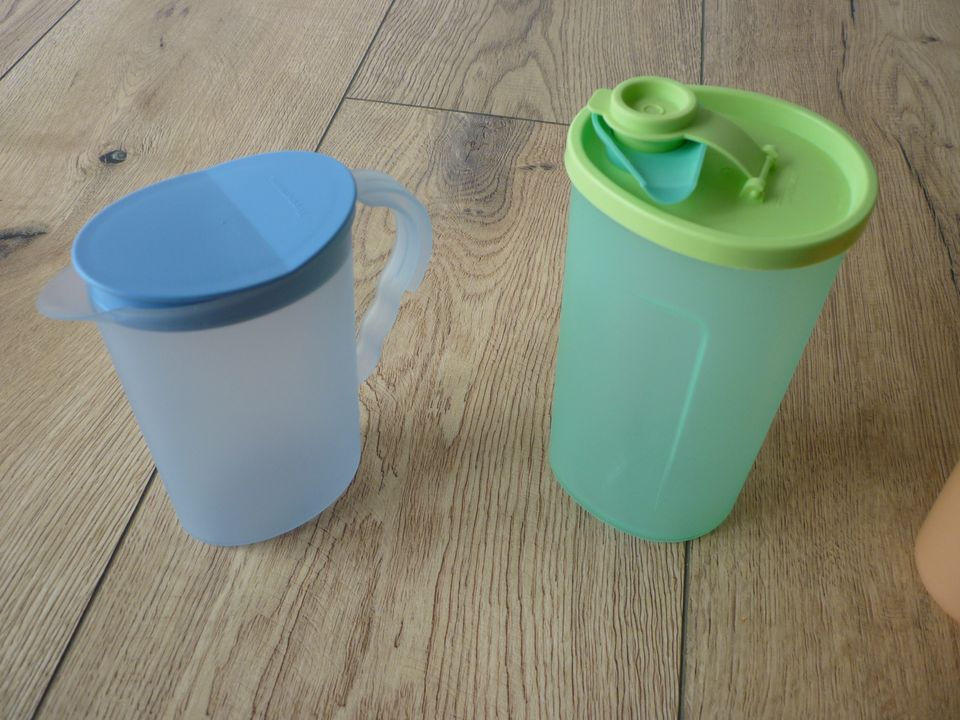 Tupperware Gewürzstreuer Shaker Milchkanne Trinkflasche in Marburg