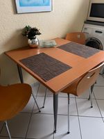 Küchentisch Tisch ca. 88cm x 88cm Metall Füße einstellbar TOP Hessen - Kassel Vorschau