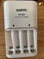Sanyo Batterie Ladegerät Battery charger Ni-MH AA-AAA Berlin - Zehlendorf Vorschau