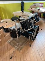 Schlagzeug, Drumset, Tama Doppelfußmaschine, Sabian Becken usw. Brandenburg - Wiesenaue Vorschau