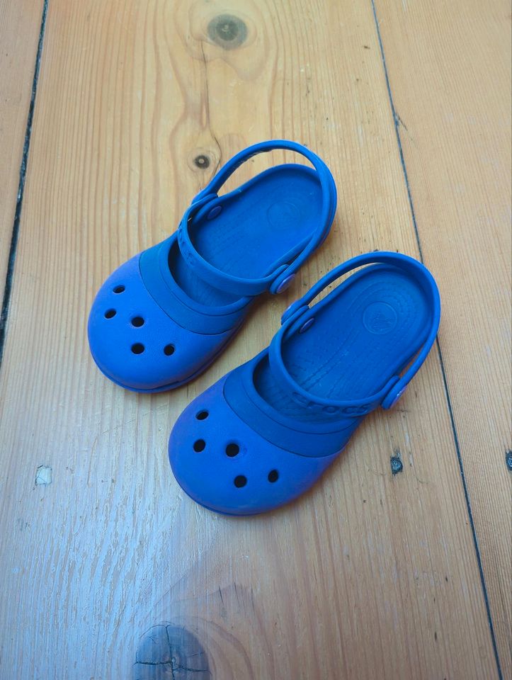 Crocs Ballerina lila in C10 in Mülheim (Ruhr)