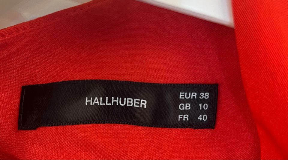 Eleganter Neuer Jumpsuit / Overall von Hallhuber Größe 38 in Sebnitz