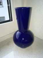 Vase, vermutlich Steingut, blau, gebraucht, gut erhalten Hessen - Schlangenbad Vorschau