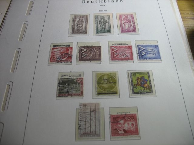 Briefmarkensammlung Berlin gestempelt 1948 bis 1990 zum stöbern in Konstanz