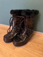 Moonboots Moon Boot Stiefel Winterschuhe 42 Damen Schuhe NEU Kitz München - Maxvorstadt Vorschau