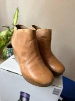 Esprit Leder Stiefeletten Keilabsatz Cognac braun Top Zustand Düsseldorf - Derendorf Vorschau