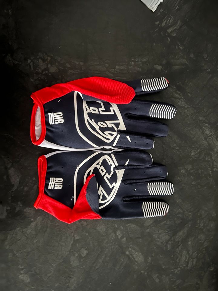 Handschuhe Honda HRC Motocross Enduro Supermoto in Kemberg