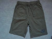 s.Oliver kurze Hose, Shorts Freizeithose Bermuda Baumwollhose 140 Nordrhein-Westfalen - Beverungen Vorschau