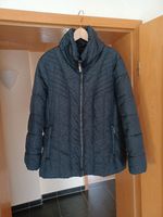 Jacke 60cm A-A 70cm lang Größe 48 schwarz gemustert THE OUTERWEAR Nordrhein-Westfalen - Kamen Vorschau