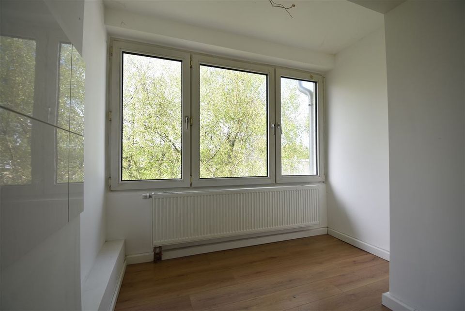 Modernes Wohnen! Bezugfreies Apartment mit Wohnküche in E-Frohnhausen in Essen