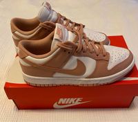 Nike Dunk low white/rose whisper 40,5 Baden-Württemberg - Wiesenbach Vorschau