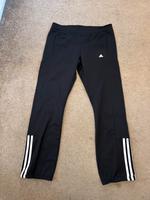 Adidas Jogginghose Jogger Größe XS Niedersachsen - Stuhr Vorschau