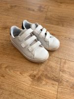 Coole Sneaker Turnschuhe Gr.28 von Adidas für Jungs Nordrhein-Westfalen - Remscheid Vorschau