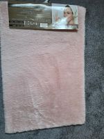 Kleiner Badteppich rosa 40x60, neu Baden-Württemberg - Sasbach Vorschau