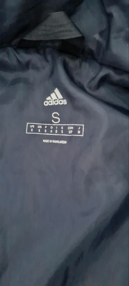 Adidas Jacke in Salzgitter