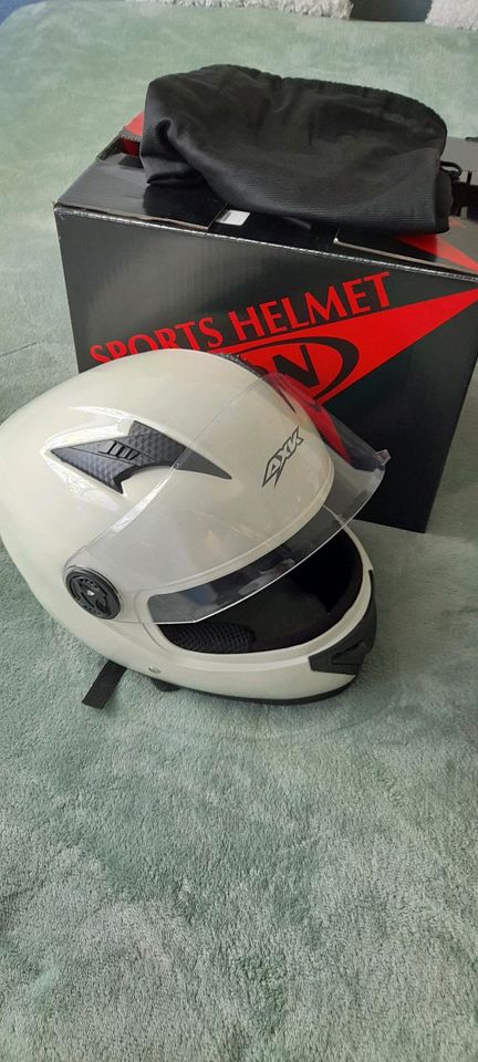 Motorradhelm in München